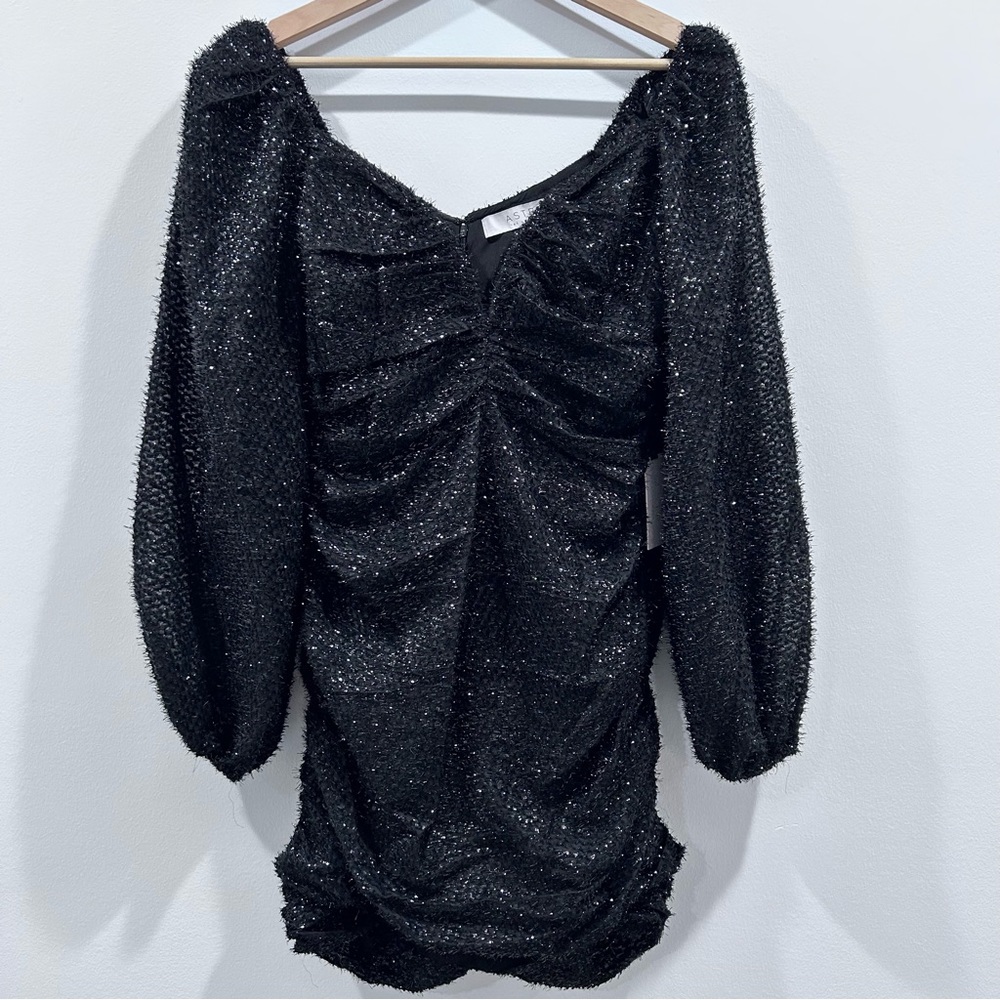 NWT ASTR the Label Ruched Long Sleeve Clip Dot Minidress in Black Size Small